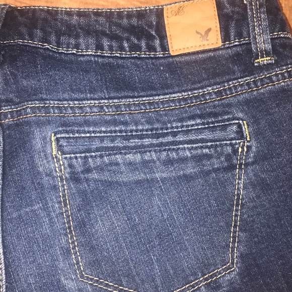 American Eagle Denim Stretch Jean Shorts Size 4 - Picture 4 of 6